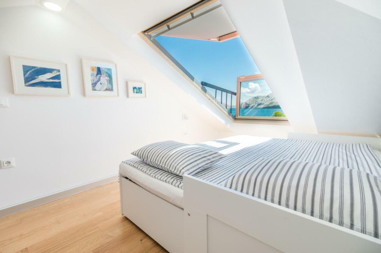Seaview Apartments Baska Ngoại thất bức ảnh